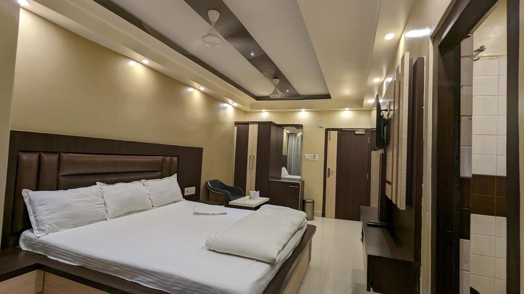 Hotel Binapani Deluxe 1 تارابيث المظهر الخارجي الصورة